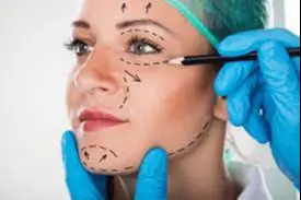 Chirurgie Estetică, Plastică și Reconstructivă